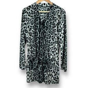 Boutique Women's Size L‎ Button Front Cardigan Gray Leopard Print Lightweight